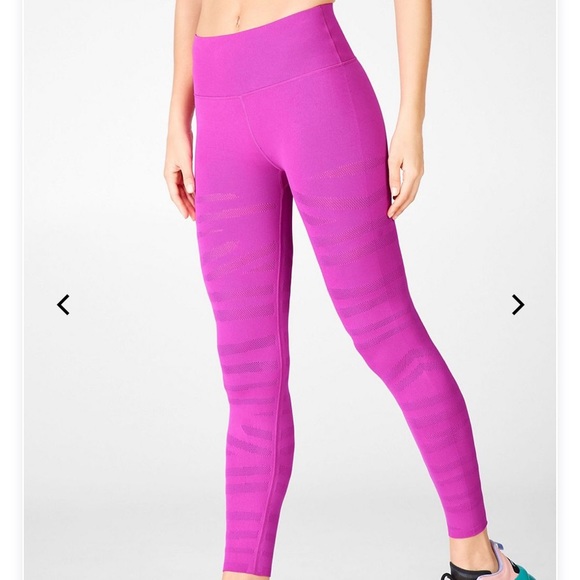 Fabletics High-Waisted SculptKnit® Zebra 7/8